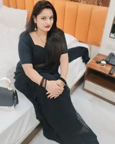 Escort Service Chimur